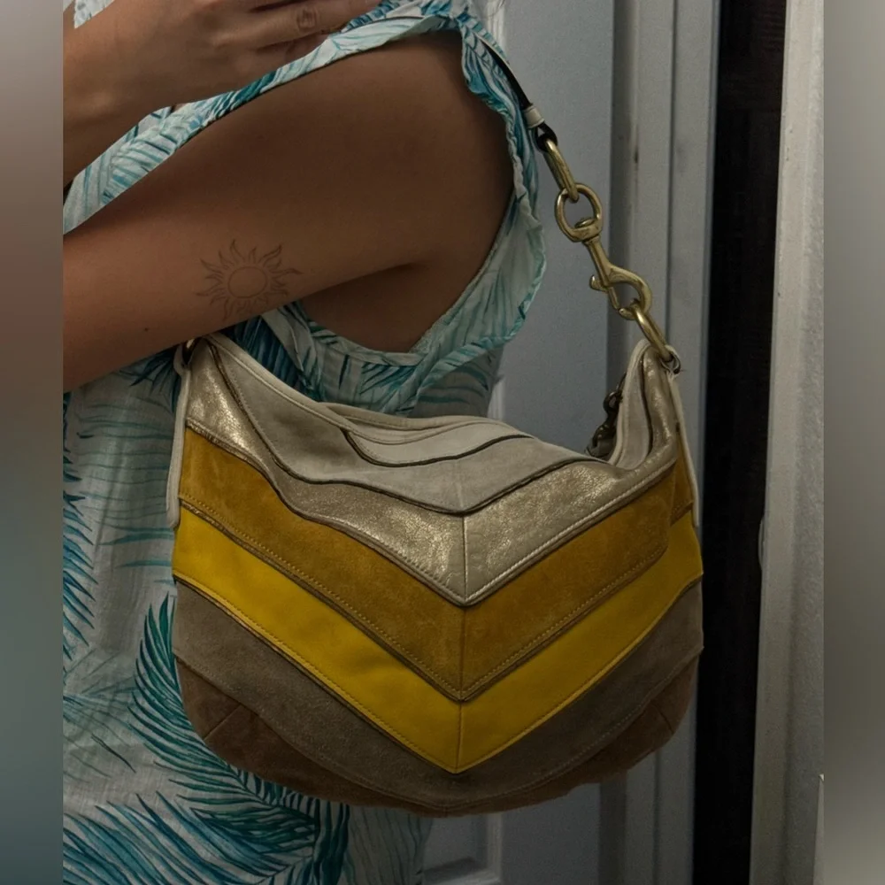 Coach Y2K Chevron Patterned Suede Leather Yellow Gold Cream Hobo Shoulder Bag